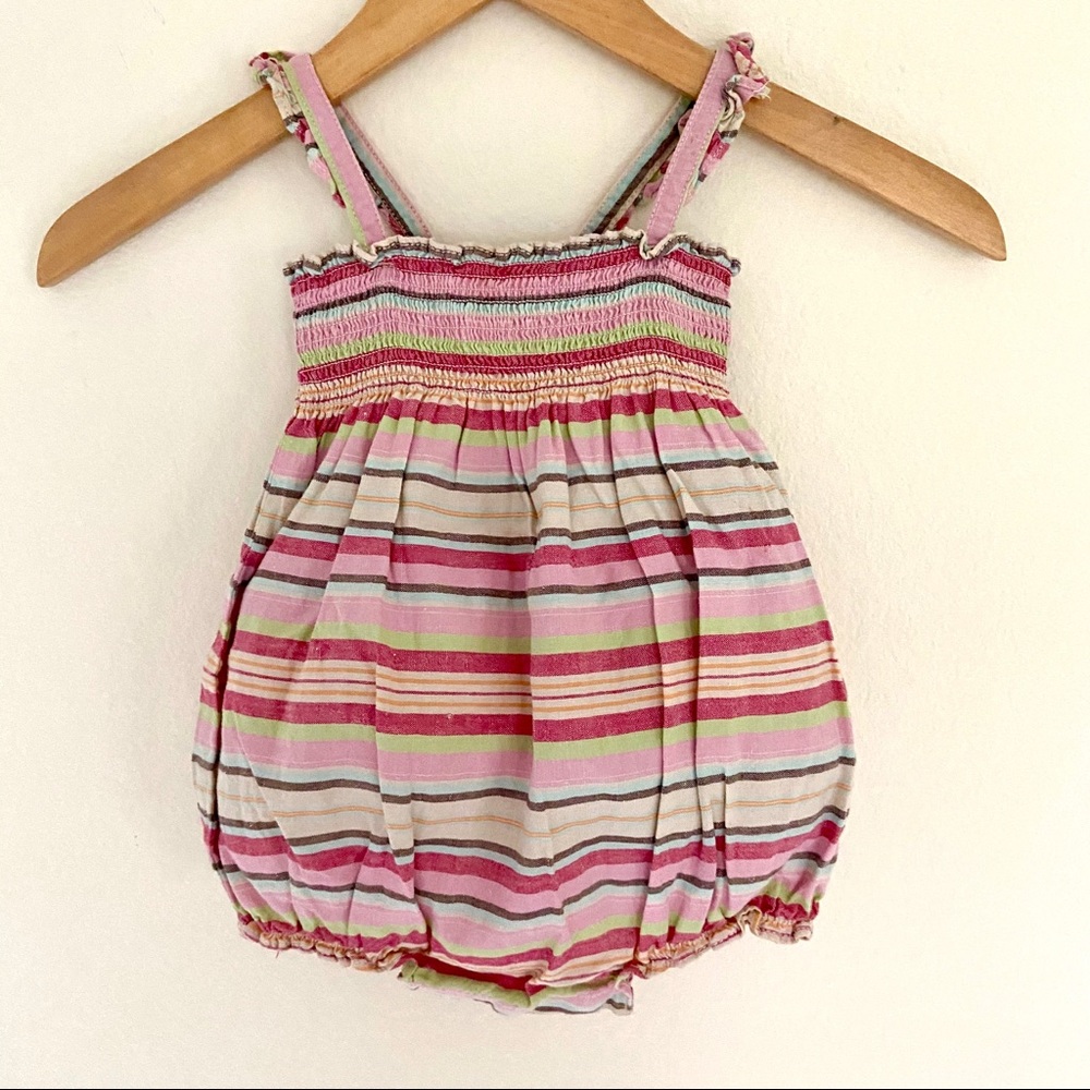 NWOT Baby Gap Girls One Piece Romper 12-18 Months